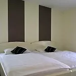 Apartmanhotel Appartementhaus Am Dom 4*
