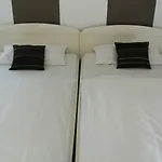 Appartementhaus Am Dom 4*